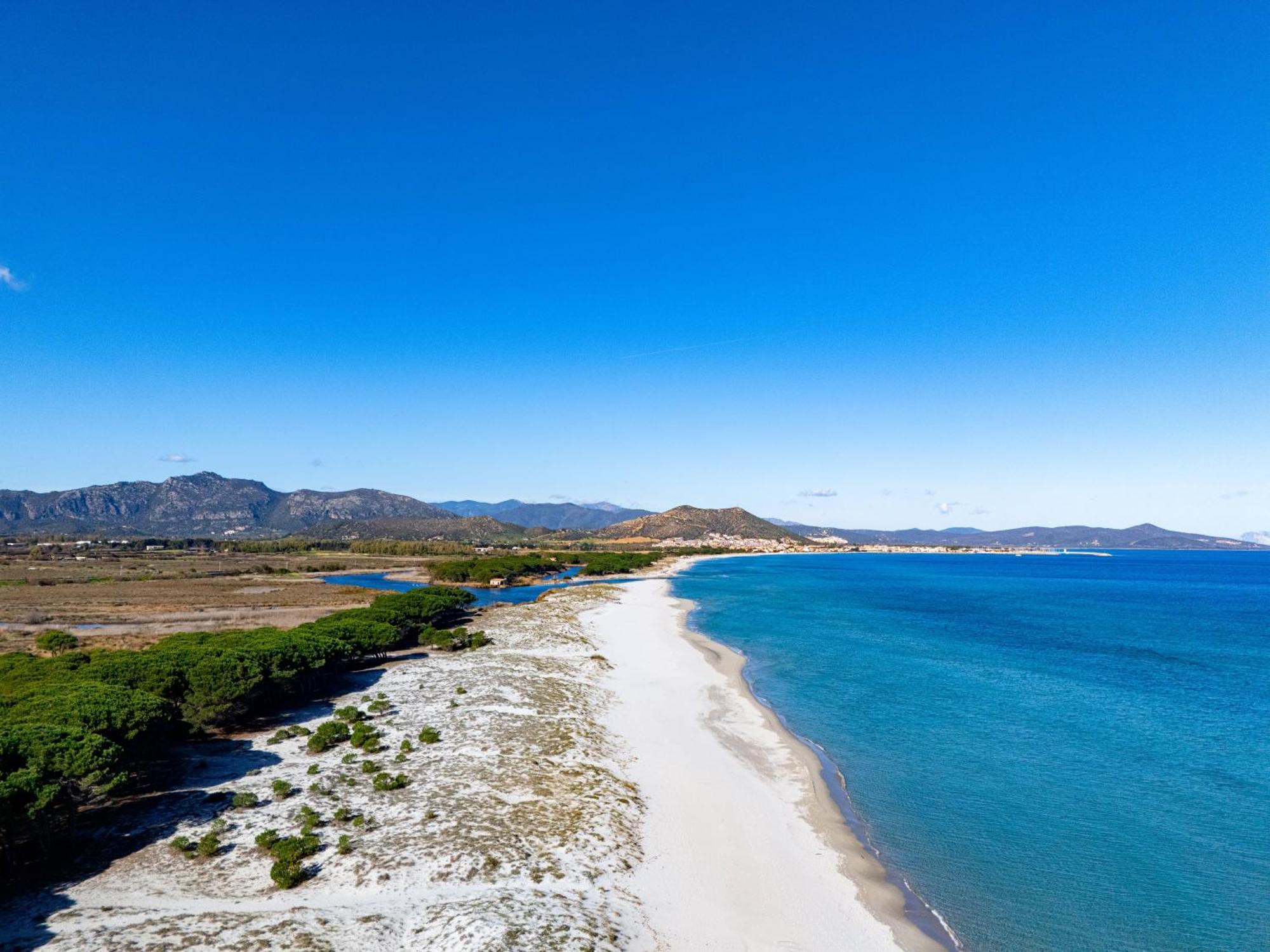 Corona'S Apartment- Fronte Spiaggia La Caletta Dış mekan fotoğraf